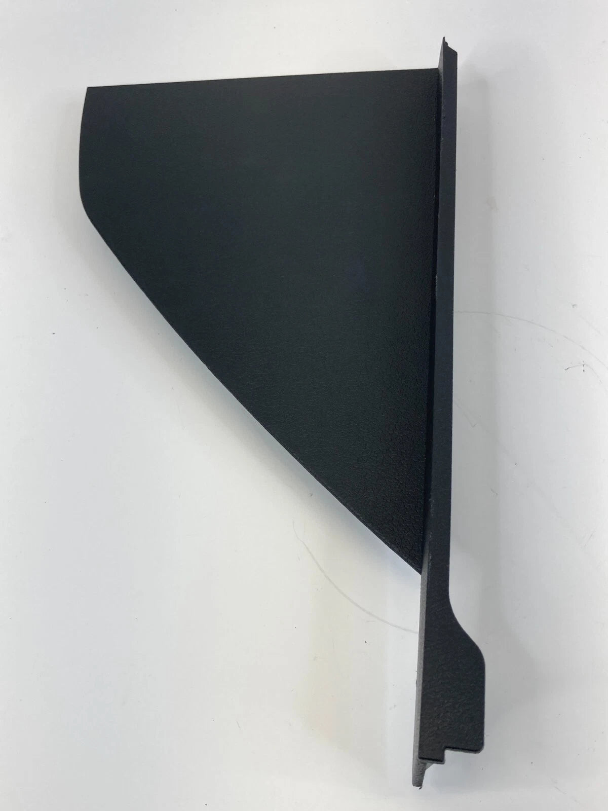 07-09 DODGE CALIBER DASH RIGHT INSTRUMENT PANEL END CAP COVER TRIM OYD52TRMAB
