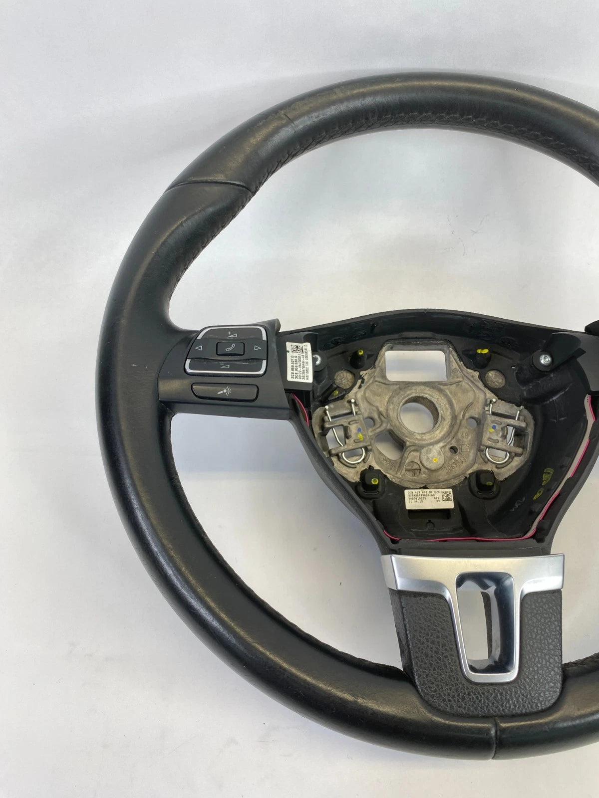 10-17 VOLKSWAGEN CC BLACK LEATHER STEERING WHEEL W/ BUTTONS OEM 3C8419091BEE74