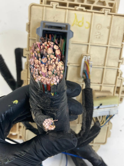 14-16 KIA SOUL 1.6L INTERIOR CABIN FUSE BOX RELAY JUNCTION BLOCK 91950-B2550 OEM