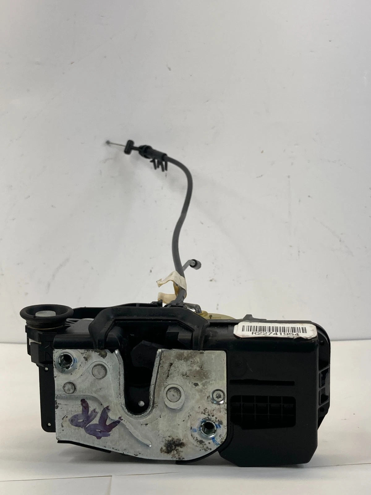 05-11 CADILLAC STS REAR RIGHT BACK DOOR LOCK LATCH RELEASE ACTUATOR 22741954 OEM