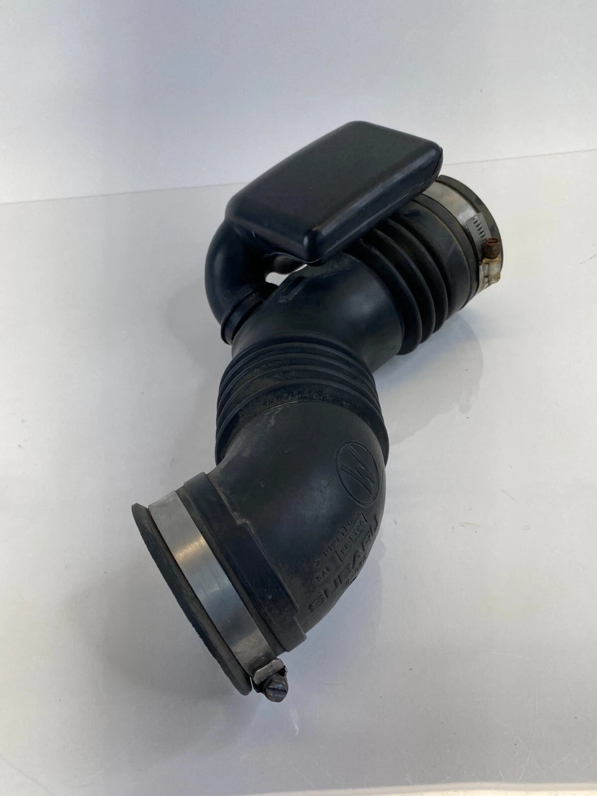 2008-2011 SUBARU IMPREZA SEDAN AIR INTAKE CLEANER HOSE TUBE PIPE INLET DUCT TUBE