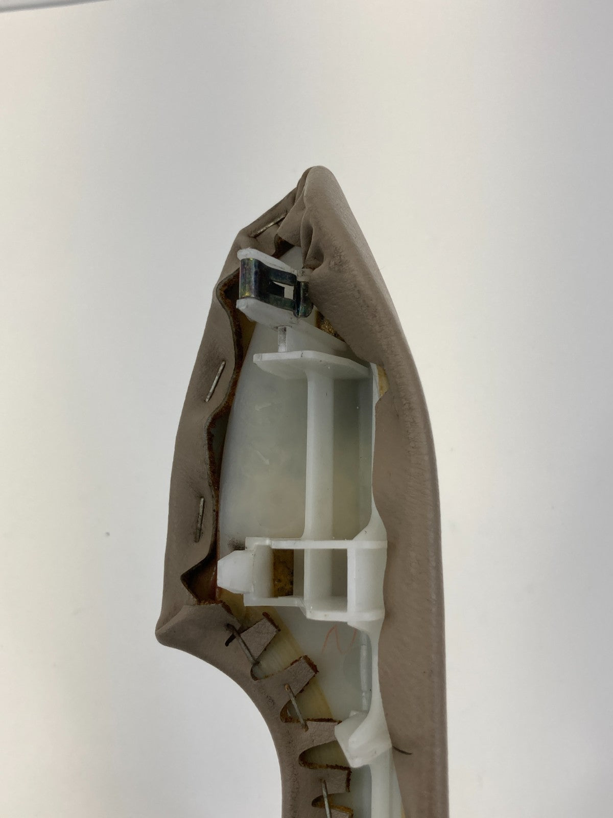 1996 1997 1998 Toyota 4Runner Rear Left Back Side Door Armrest Pull Handle OEM