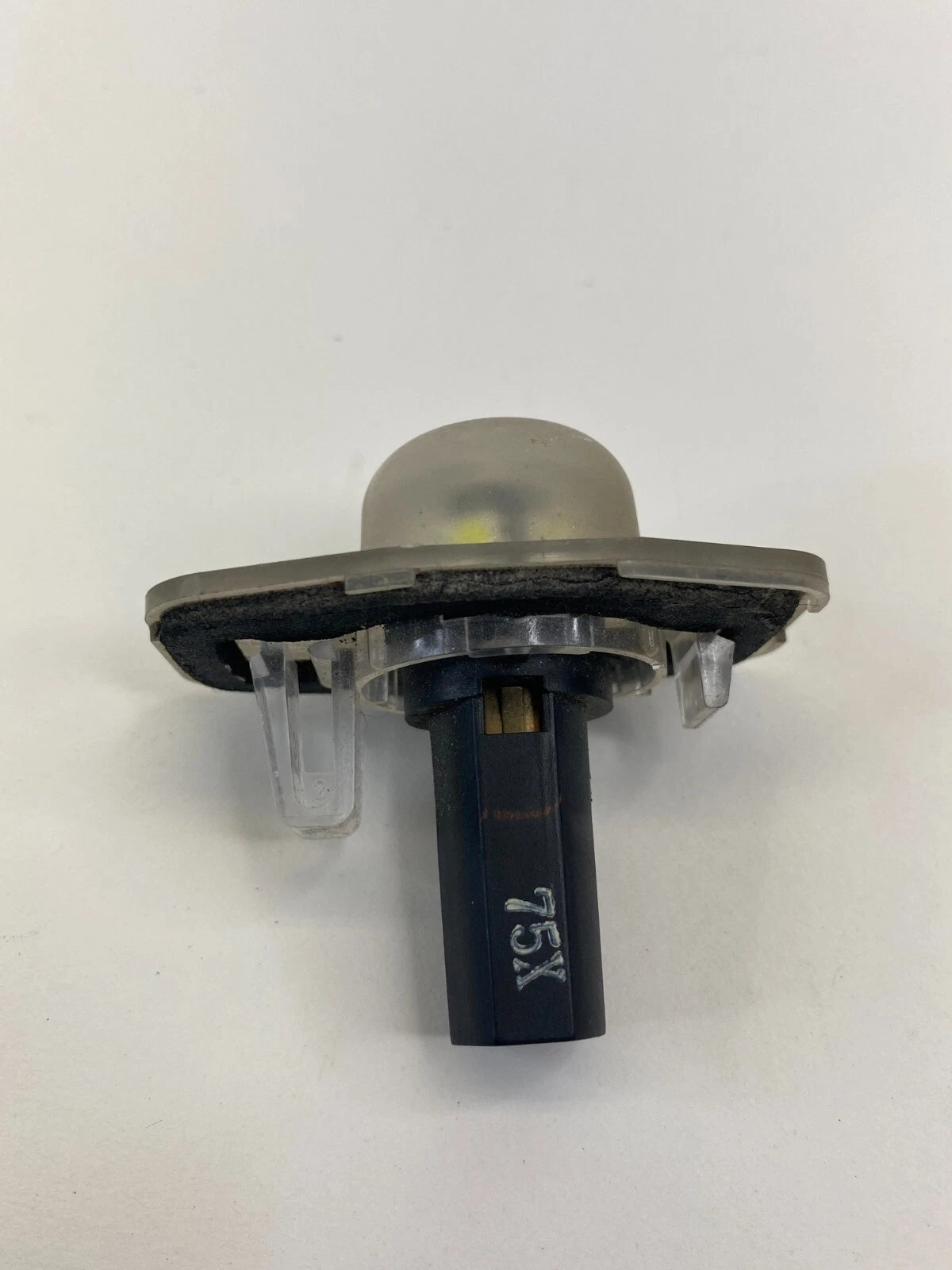 2008-2015 SCION XB 09-13 TOYOTA COROLLA WAGON REAR LICENSE PLATE LIGHT LAMP OEM