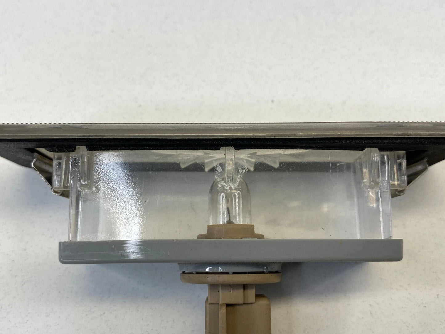 15 16 17 HYUNDAI SONATA SEDAN REAR TRUNK LICENSE PLATE LIGHT LAMP 92501-2G0 OEM