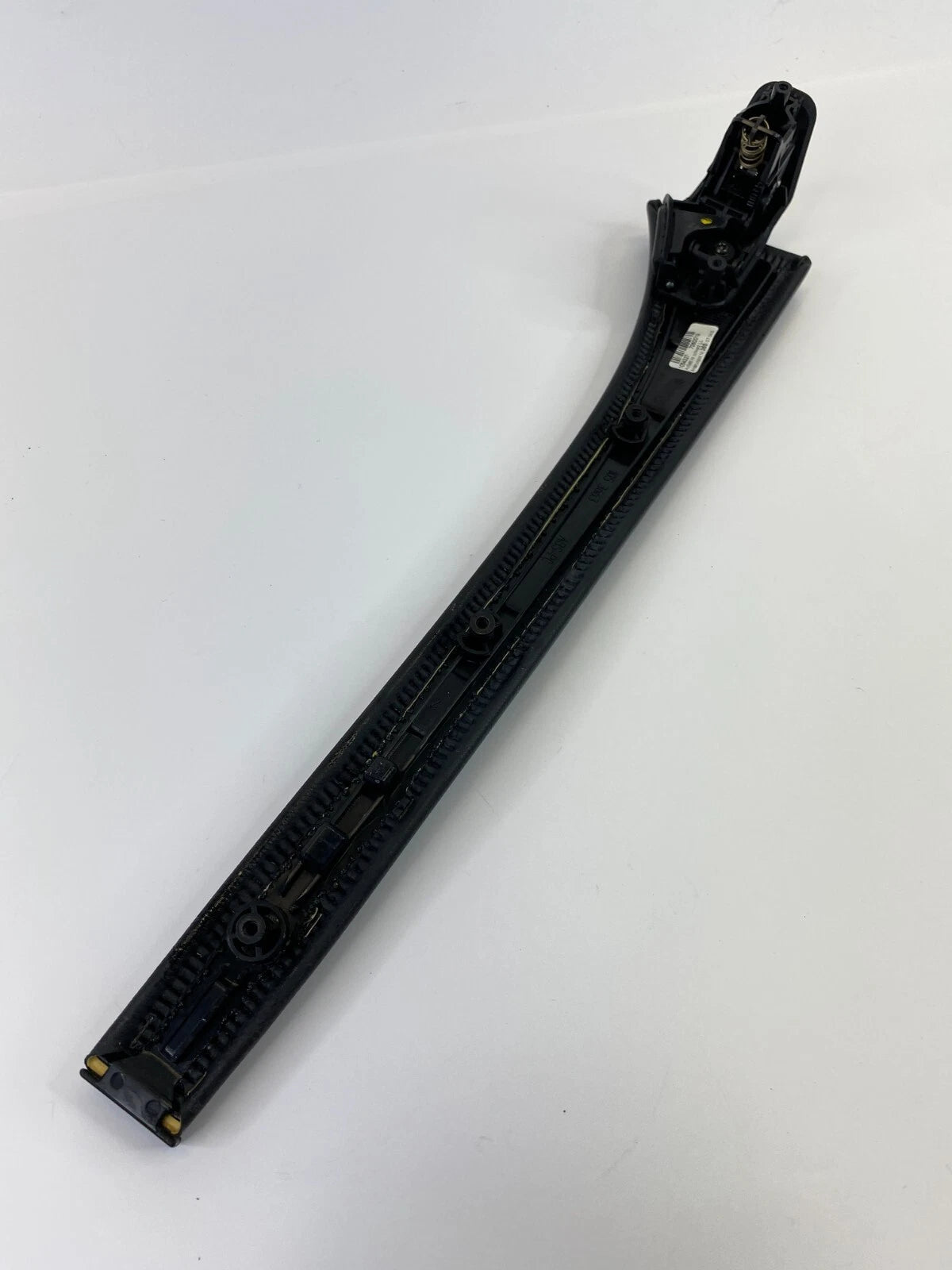 04-07 BMW 530I 525I FRONT CENTER CONSOLE ARMREST ARM REST STRIP TRIM TOP 7060019