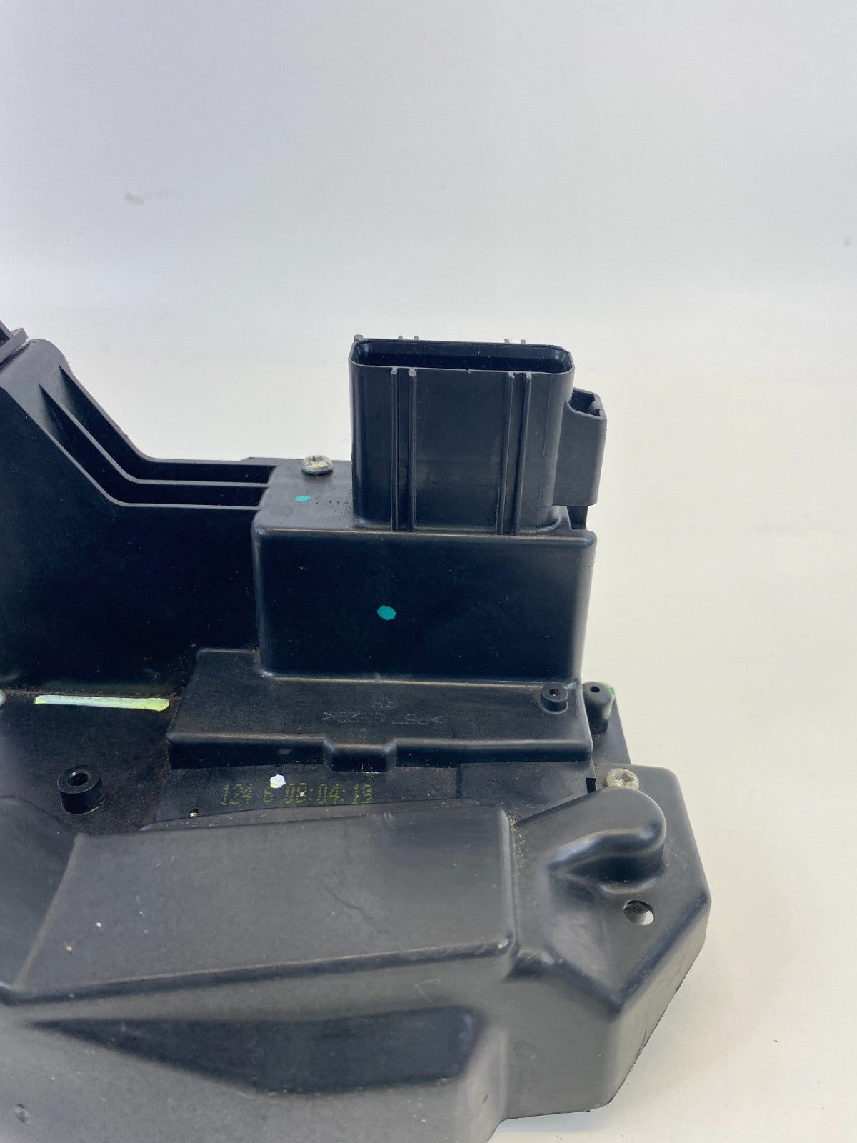 2005-2007 Ford Escape Front Right Passenger Door Lock Latch Release Actuator OEM