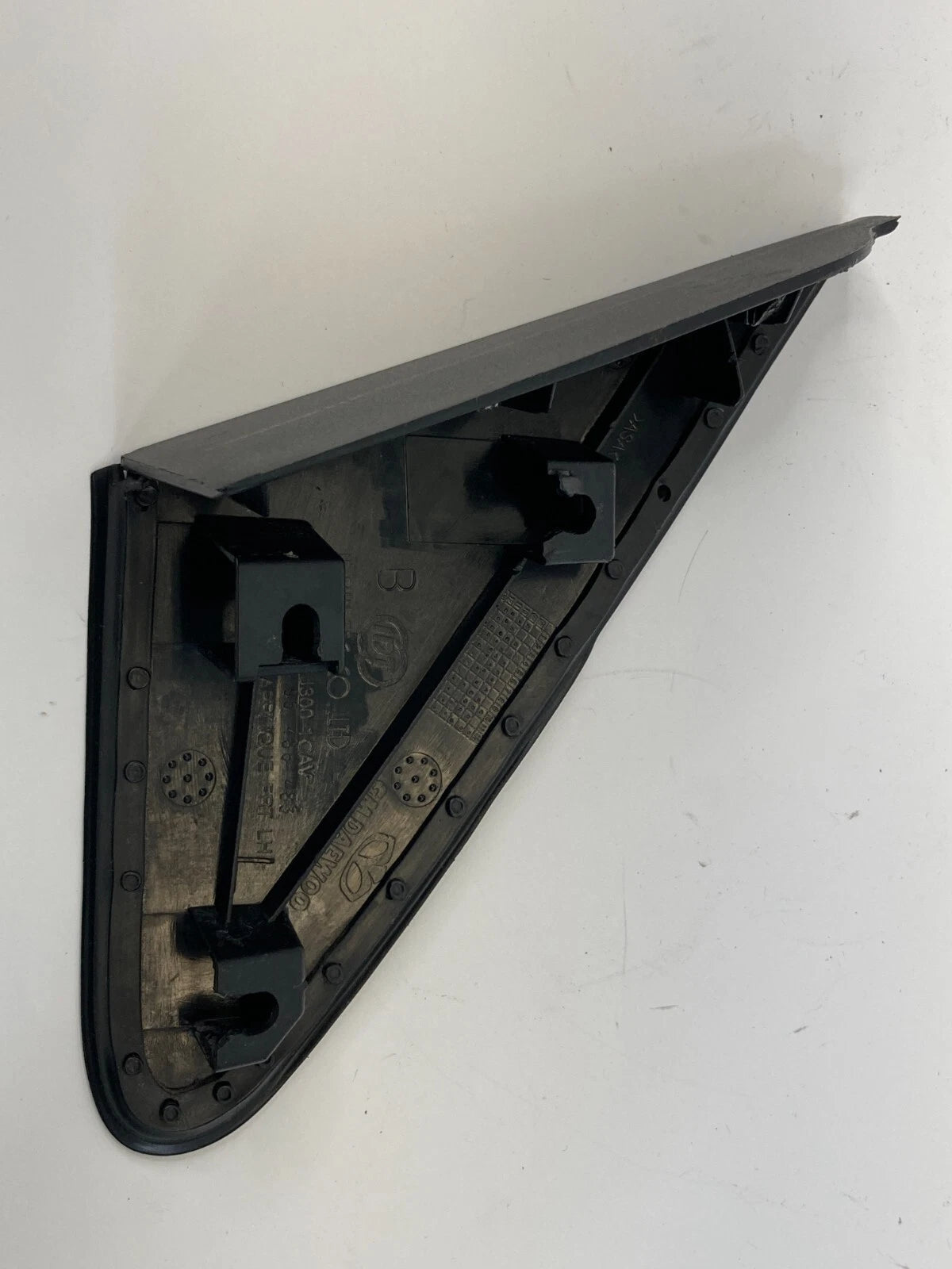2011-2016 CHEVROLET CRUZE FRONT LEFT OUTER SIDE VIEW APPLIQUE MOLDING 95486483