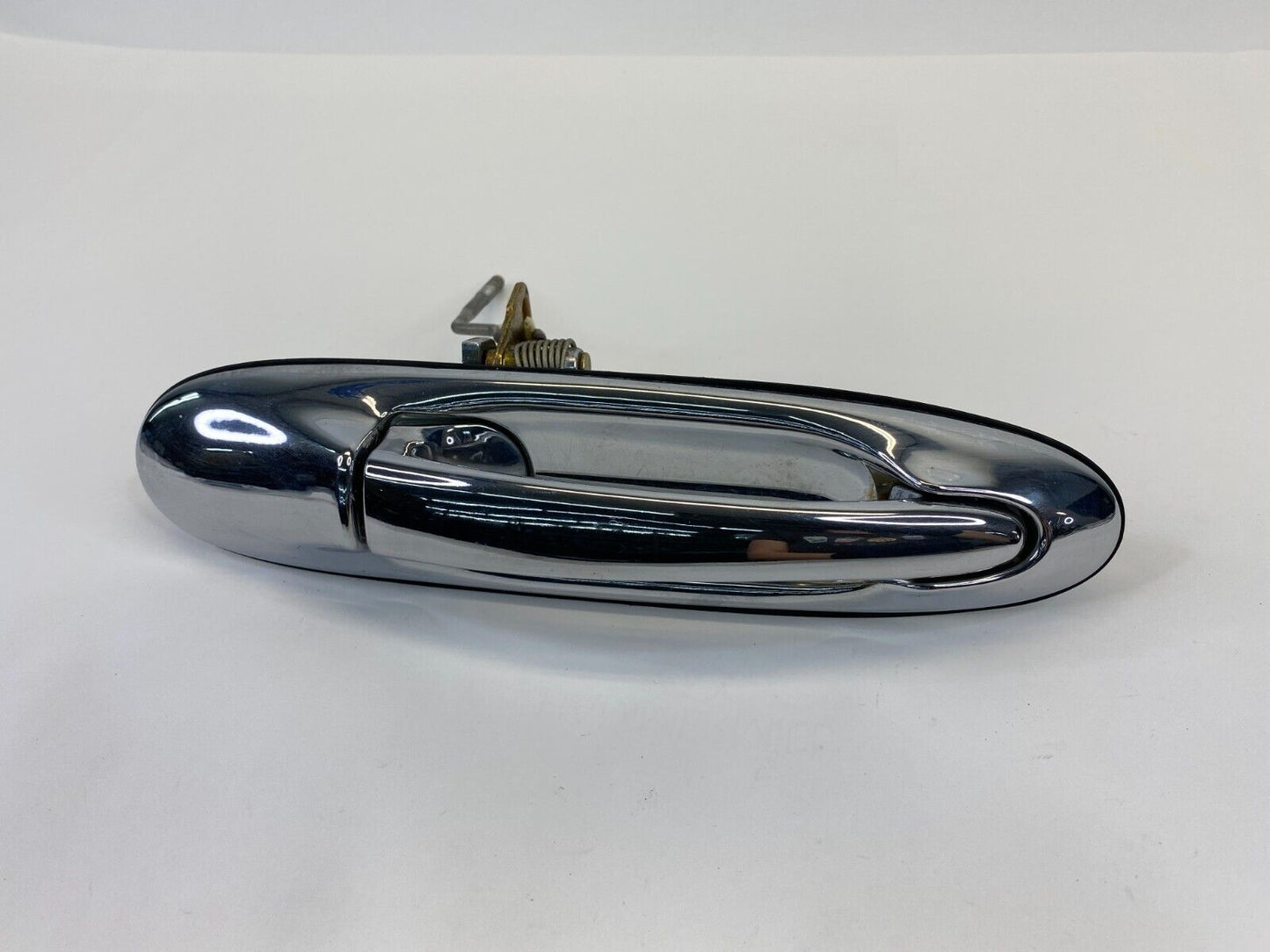 1998-2002 Lincoln Town Car Rear Right Side Exterior Door Handle Assembly OEM