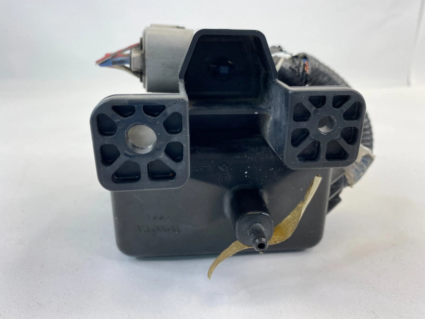 2000-2004 TOYOTA AVALON SMALL ENGINE BAY FUSE RELAY BLOCK BOX UNIT OEM FACTORY