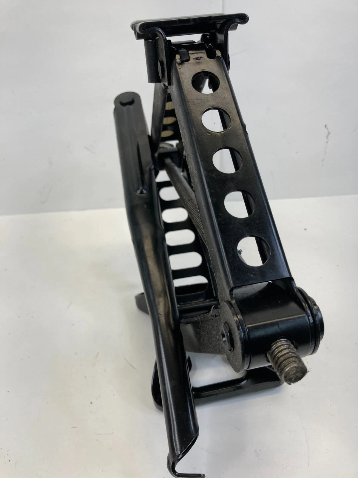 2007-17 JEEP COMPASS PATRIOT SPARE TIRE JACK LIFT TOOL KIT LUG WRENCH 05105920AA