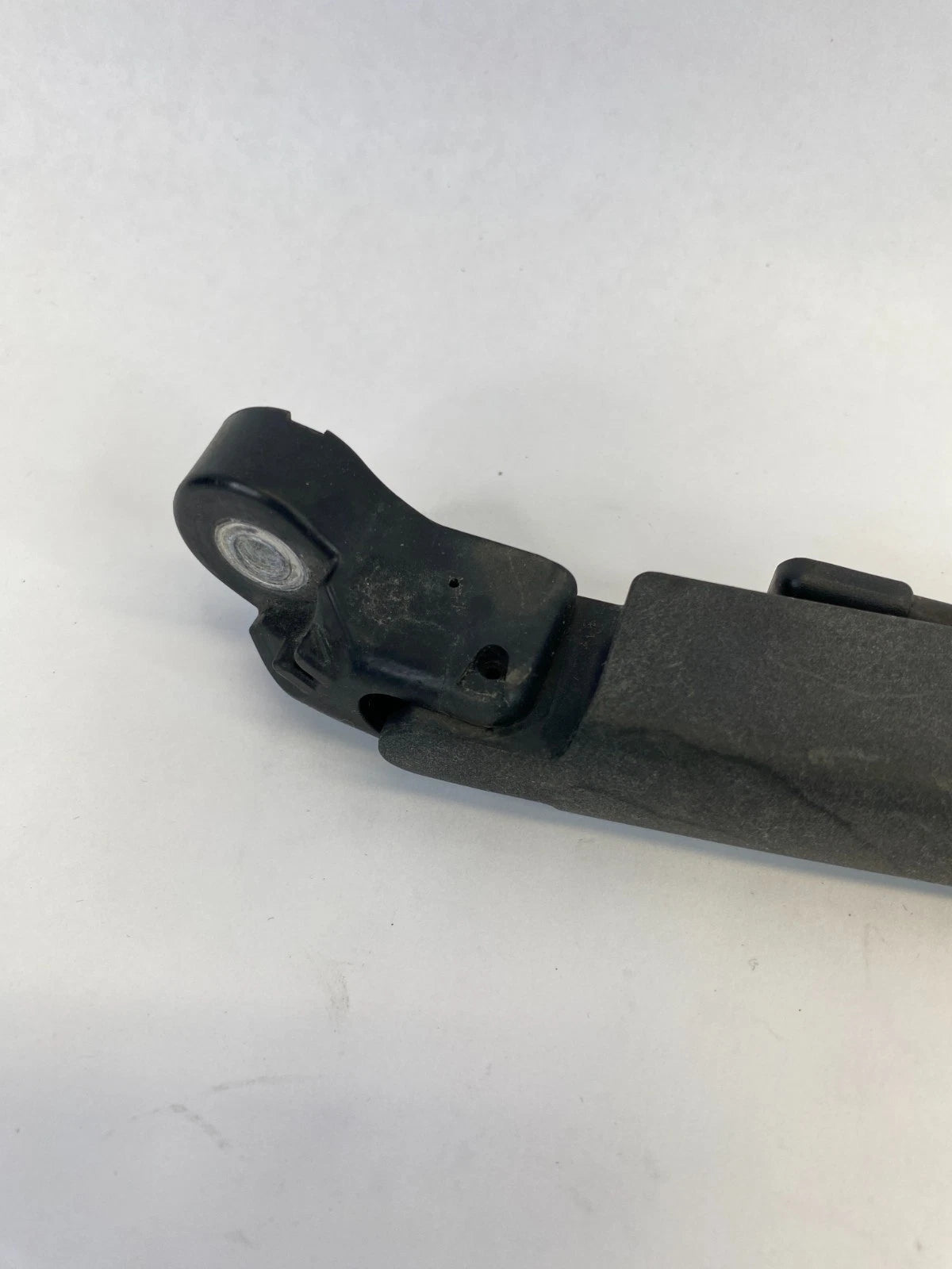 2013-2017 HYUNDAI ELANTRA GT REAR LIFTGATE WINDSHIELD WIPER ARM BLADE OEM
