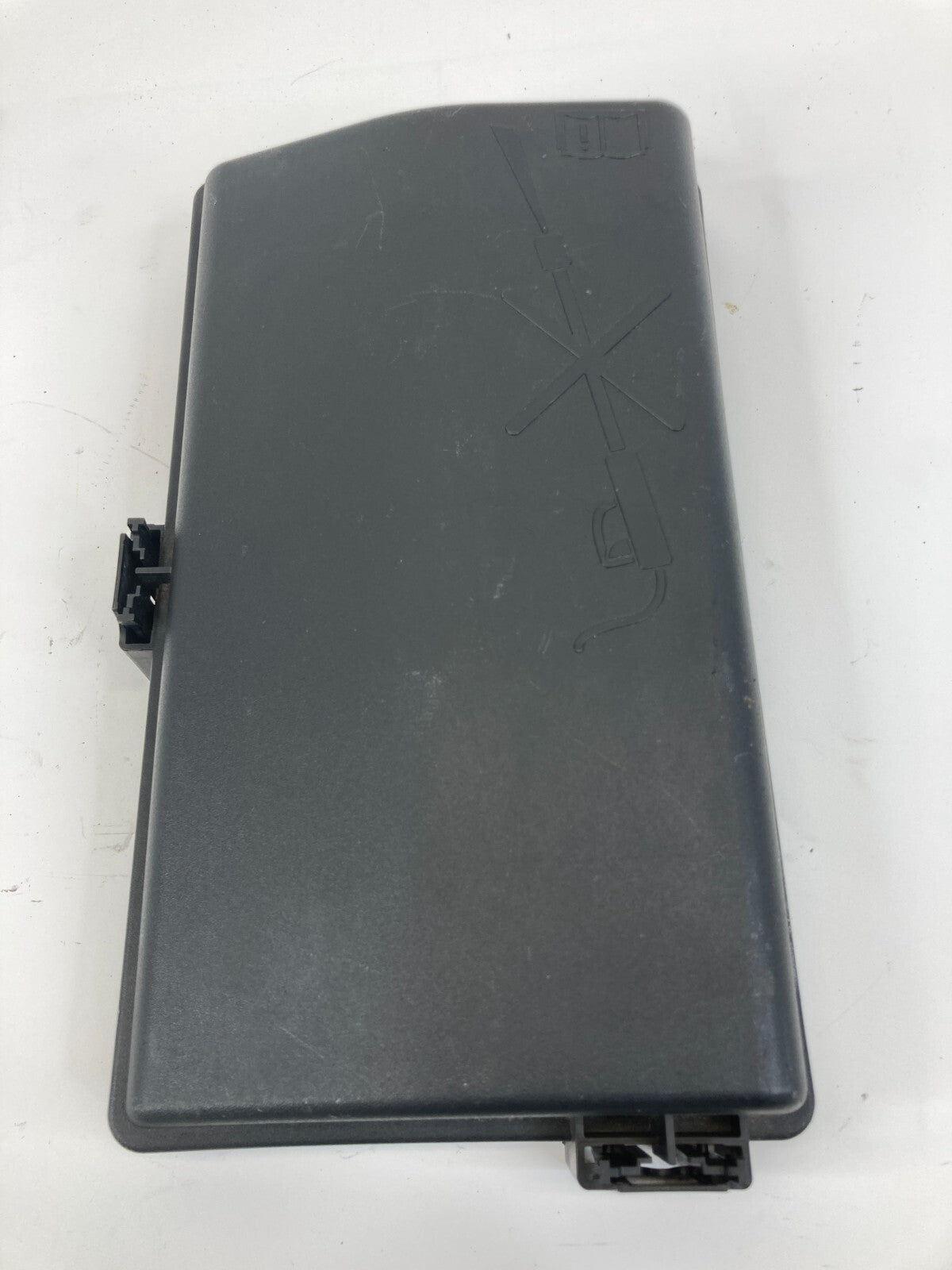 2011-2014 Chevrolet Cruze 1.4L Engine Fuse Box Relay Cover Cap 812461952 OEM