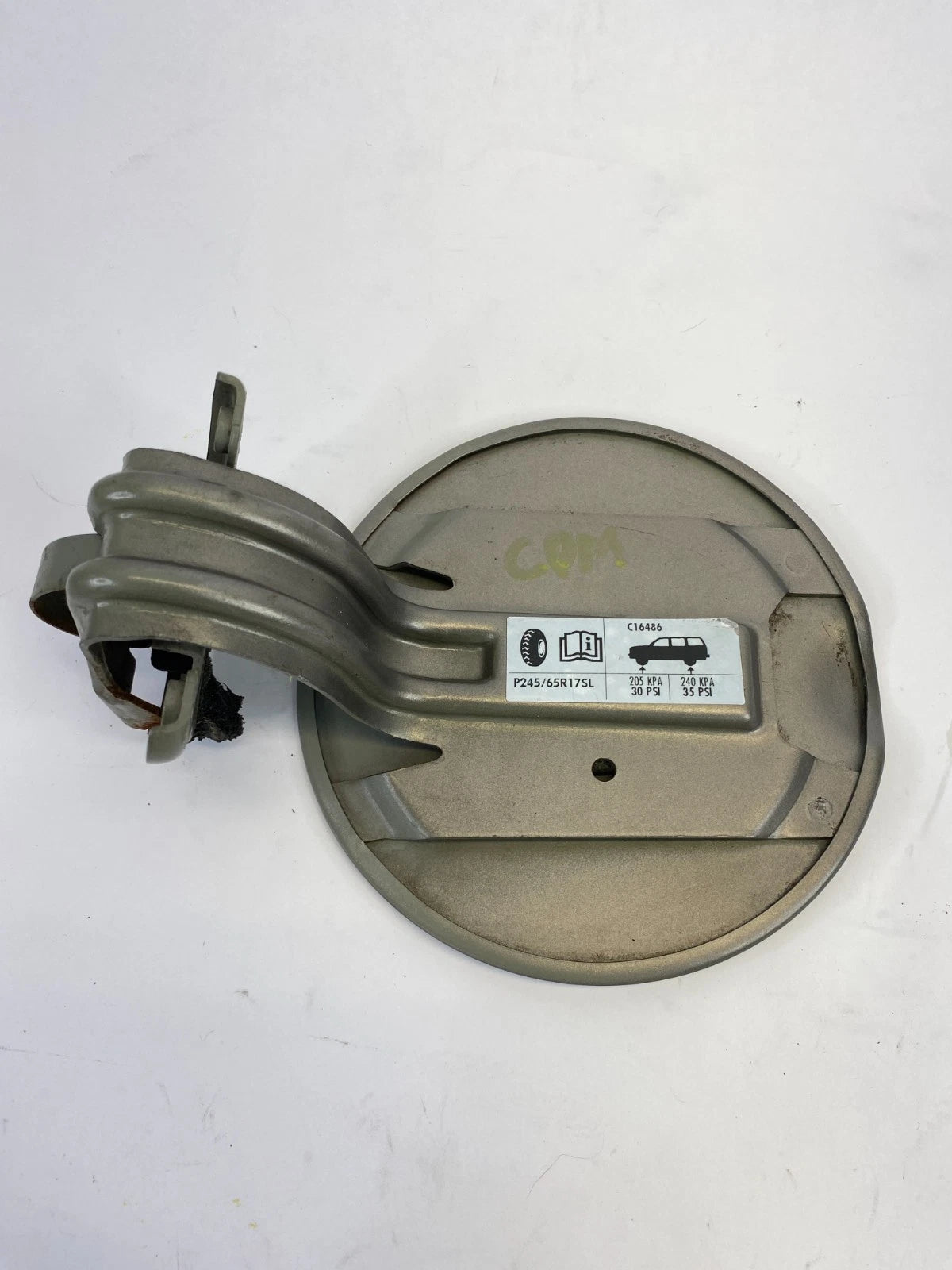 2001-2005 FORD EXPLORER FUEL TANK GAS FILLER DOOR CAP LID OEM FACTORY ASSEMBLY