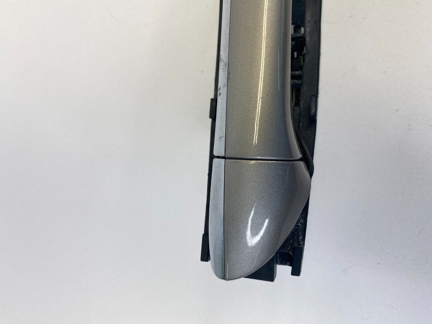 2003-2005 Mercedes-Benz E320 Sedan Rear Right Side Exterior Outer Door Handle