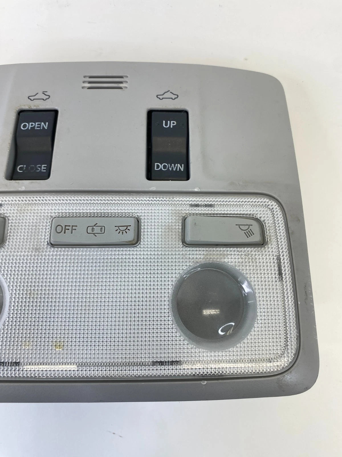 14-19 TOYOTA COROLLA OVERHEAD CONSOLE DOME MAP LIGHT SUNROOF SWITCH OEM 5046782