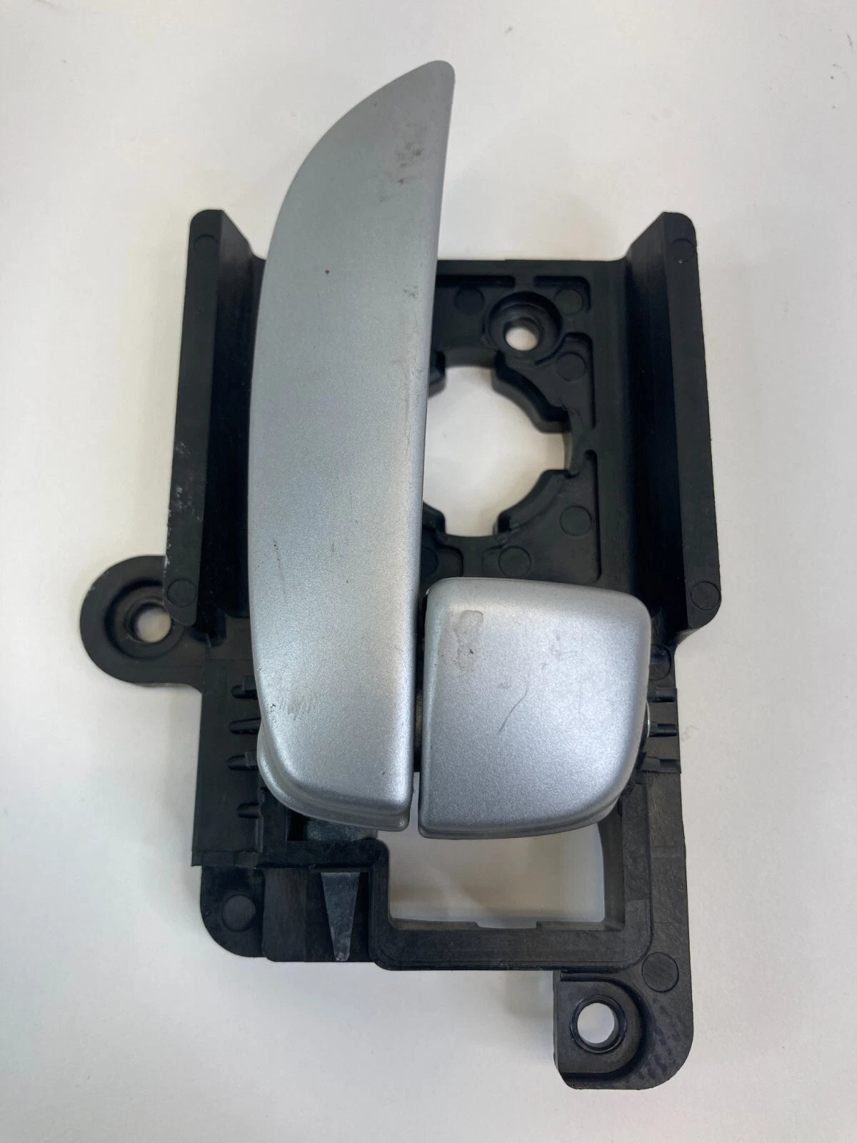 2007-2009 HYUNDAI ELANTRA SEDAN REAR RIGHT DOOR INTERIOR HANDLE 82623-HD000 OEM