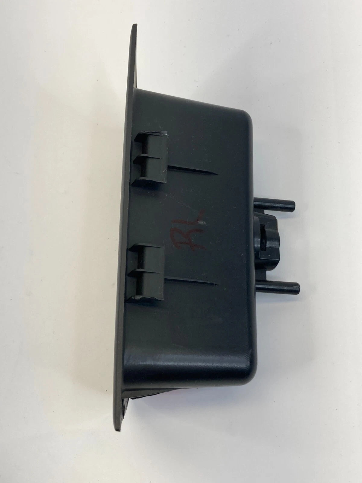 2007-2012 NISSAN VERSA REAR LEFT SIDE INTERIOR DOOR PULL HANDLE 82951-EL00A OEM