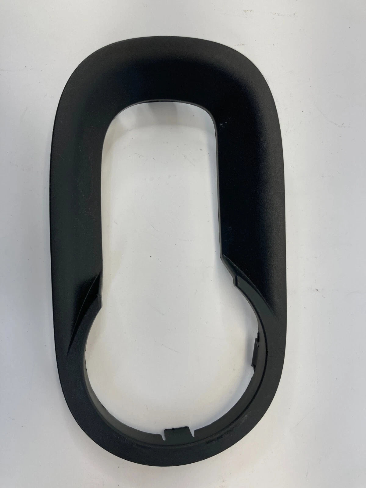 2007-2011 NISSAN VERSA REAR RIGHT DOOR INTERIOR HANDLE TRIM BEZEL 80684-EL11A