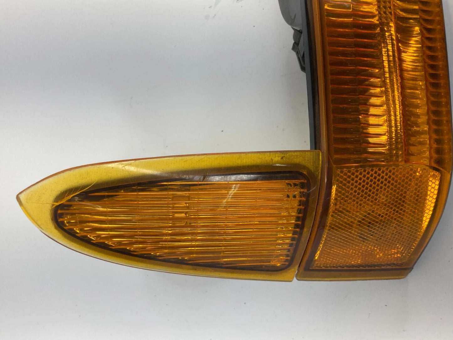 99-01 FORD F250 F350 SUPER DUTY RIGHT TURN SIGNAL PARKING LIGHT ASYXC3413B220A