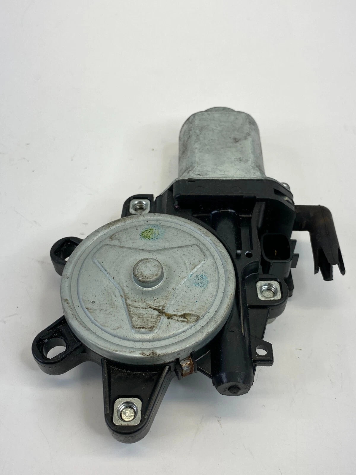 2007 08 09 10 11 2012 NISSAN VERSA REAR RIGHT SIDE DOOR WINDOW MOTOR 82730-AX00A