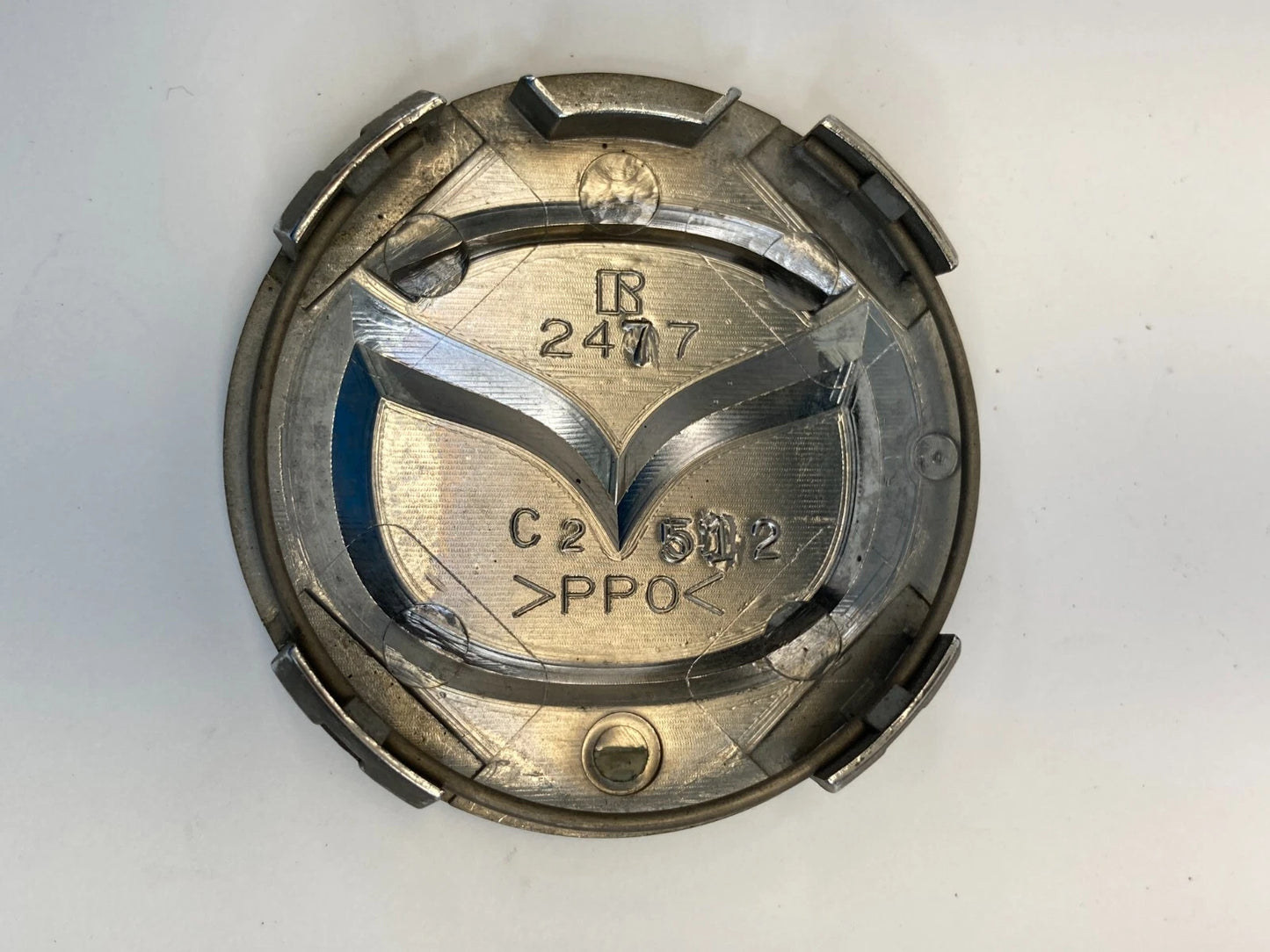 MAZDA WHEEL CENTER CAP HUB CAP HUBCAP CHROME ASSEMBLY 2477 OEM