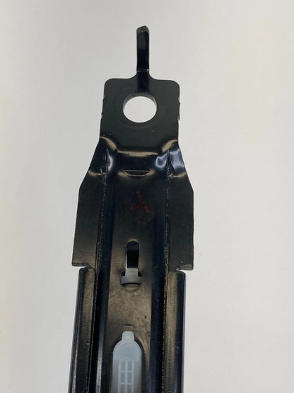 12-17 HYUNDAI ACCENT FRONT RIGHT PASSENGER SIDE SEAT BELT HEIGHT ADJUSTER OEM