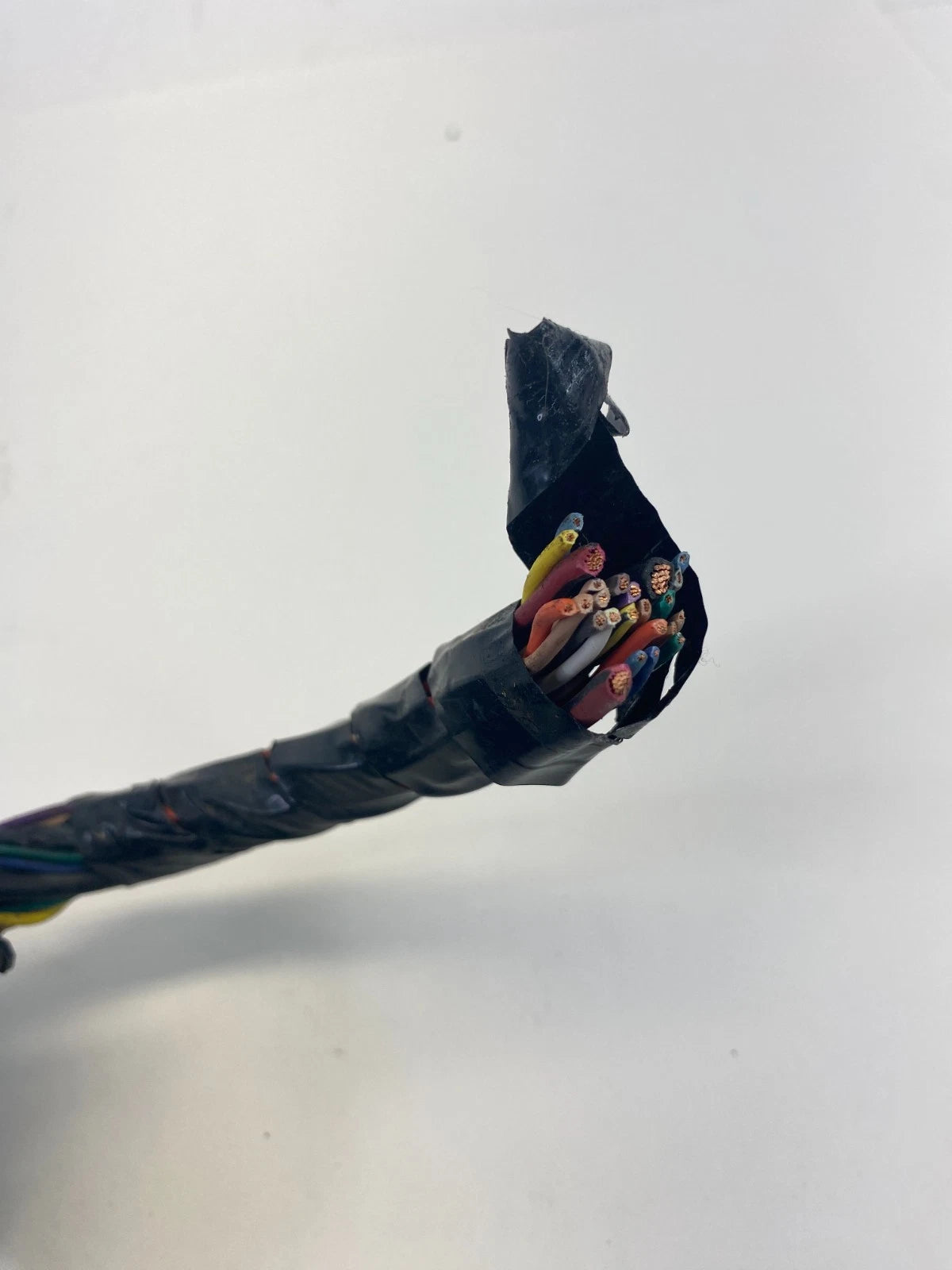 2010-2017 Chevrolet Equinox AT FWD ABS Anti Lock Brake Pump Plug Connector OEM