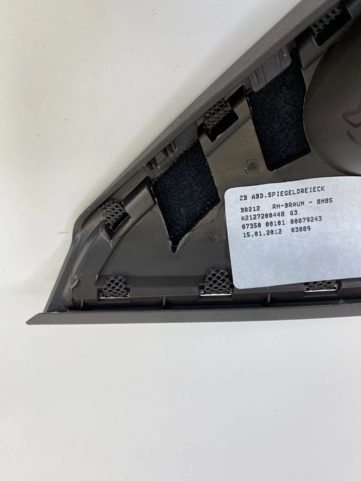 2012-2016 MERCEDES-BENZ E350 FRONT RIGHT DOOR CORNER COVER W/ TWEETER 2127200448