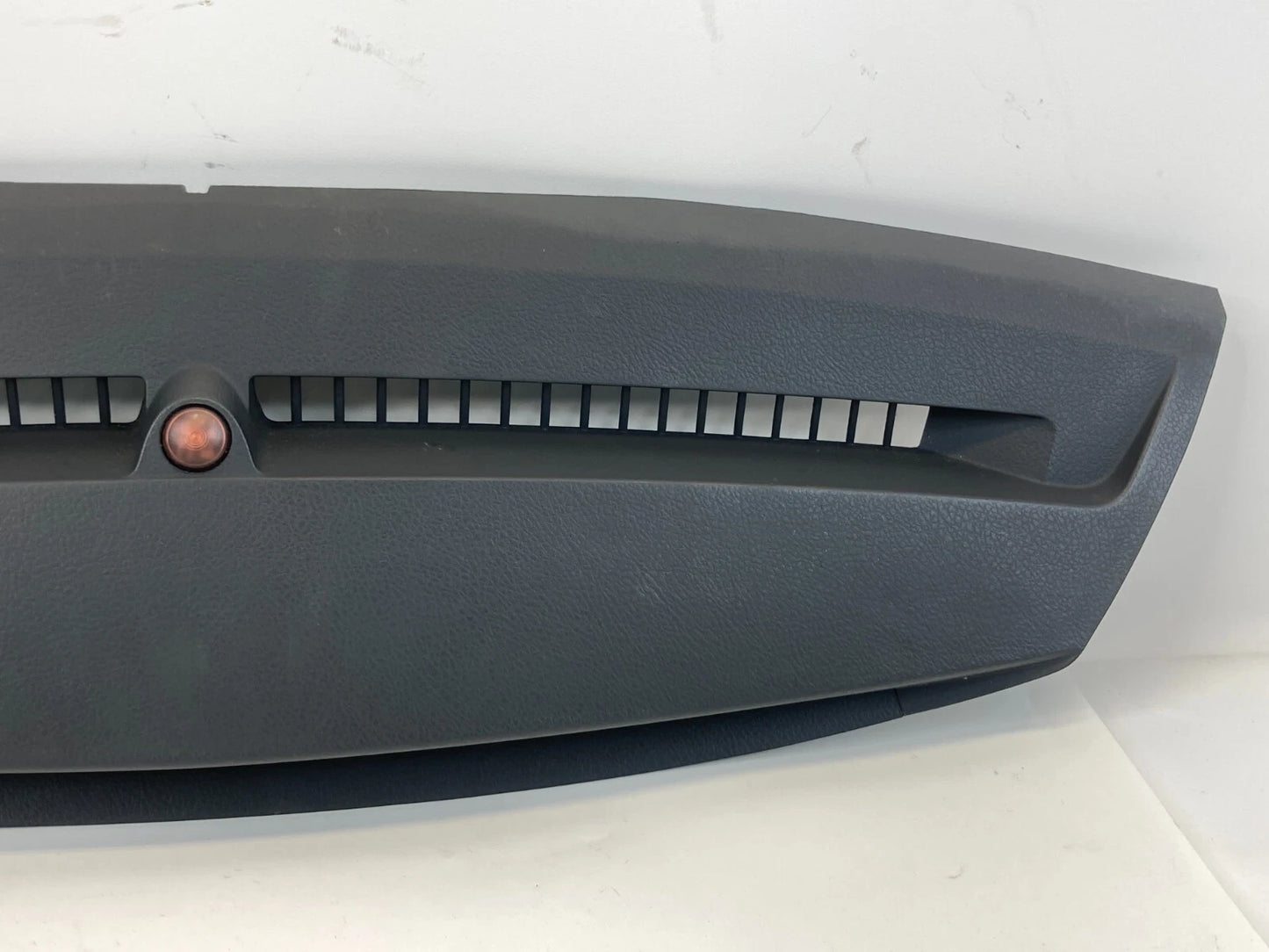 07-11 TOYOTA CAMRY UPPER DASH DEFROSTER VENT GRILL TRIM PANEL 55981-06040 OEM