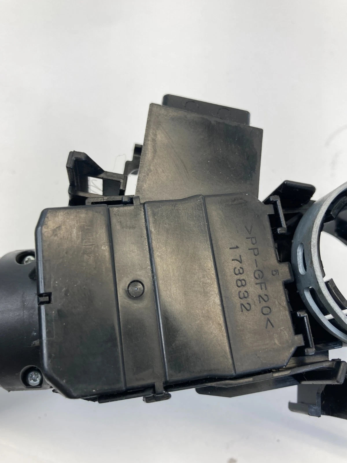 2005-2013 TOYOTA PRIUS HEADLIGHT TURN SIGNAL LEVER CONTROL SWITCH W/ HOUSING OEM