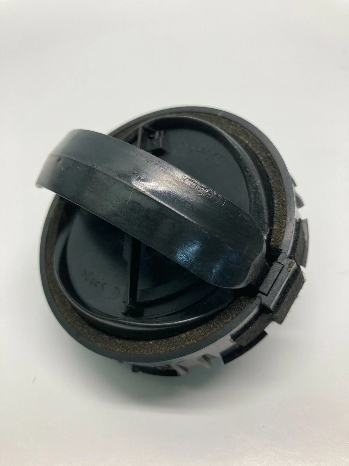 2002-2008 MINI COOPER FRONT DASH LEFT OR RIGHT A/C HEATER AIR VENT 680088706 OEM