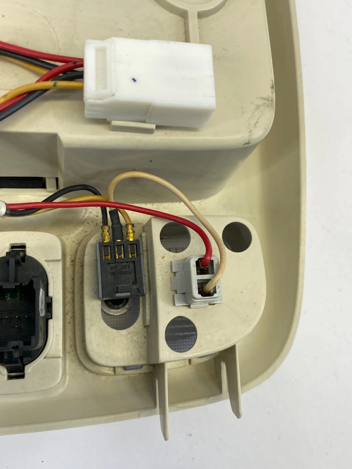2008-2012 FORD ESCAPE ROOF OVERHEAD DOME MAP LIGHT LAMP W/ SUNROOF SWITCH OEM