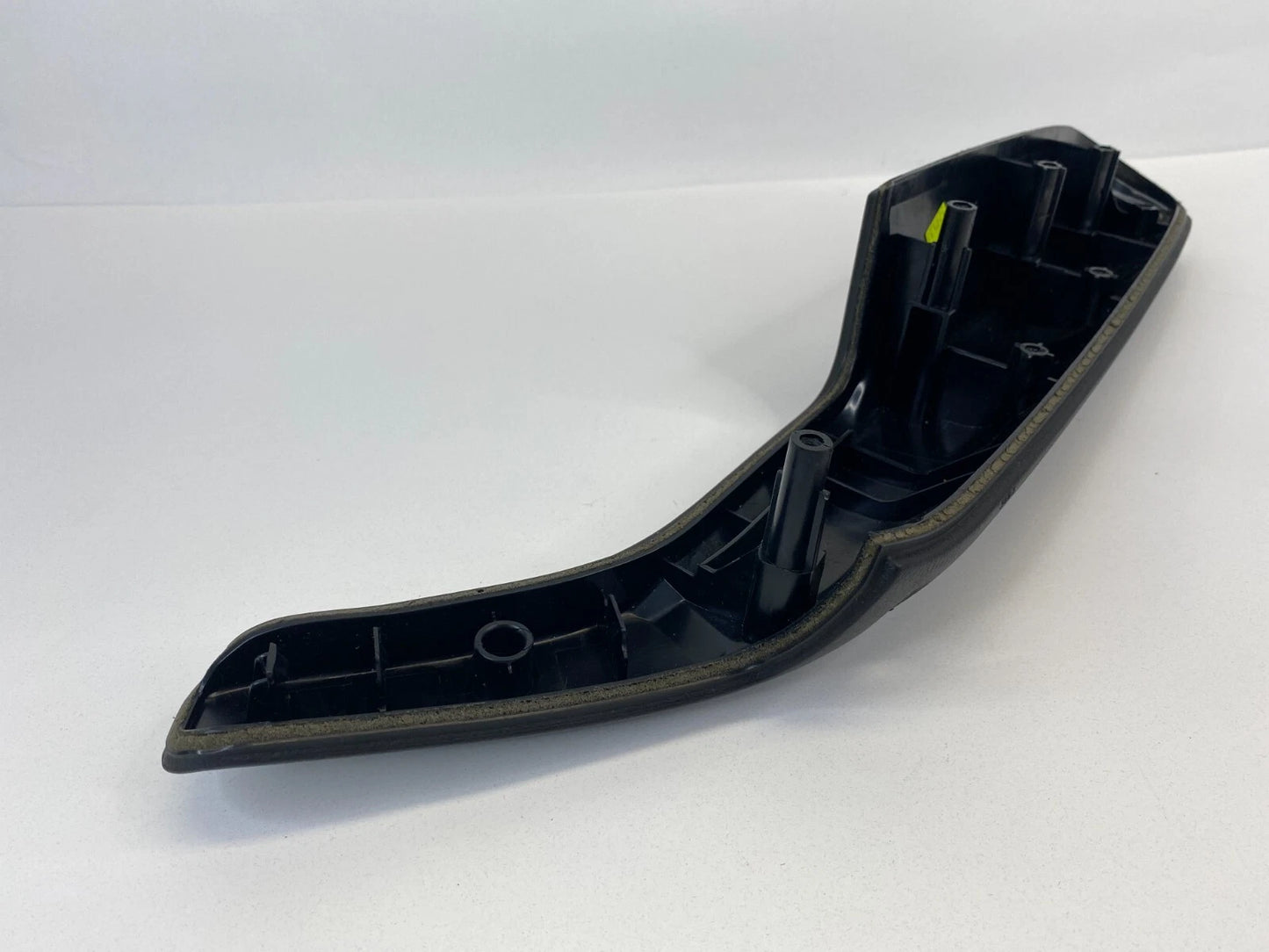 2005-2008 AUDI A6 FRONT LEFT SIDE INTERIOR DOOR PULL HANDLE ARMREST OEM