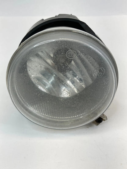 05-09 CHRYSLER TOWN & COUNTRY FRONT RIGHT PASSENGER FOG LIGHT LAMP 4805857AB