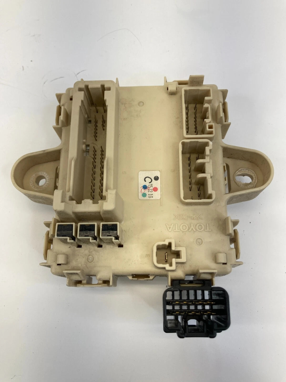 2006 2007 2008 LEXUS RX400H 3.3L V6 HYBRID REAR JUNCTION BLOCK FUSE BOX OEM