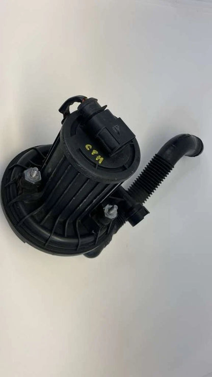 2000-2005 VW NEW BEETLE SECONDARY AIR INJECTION SMOG PUMP OEM FACTORY 06A959253B