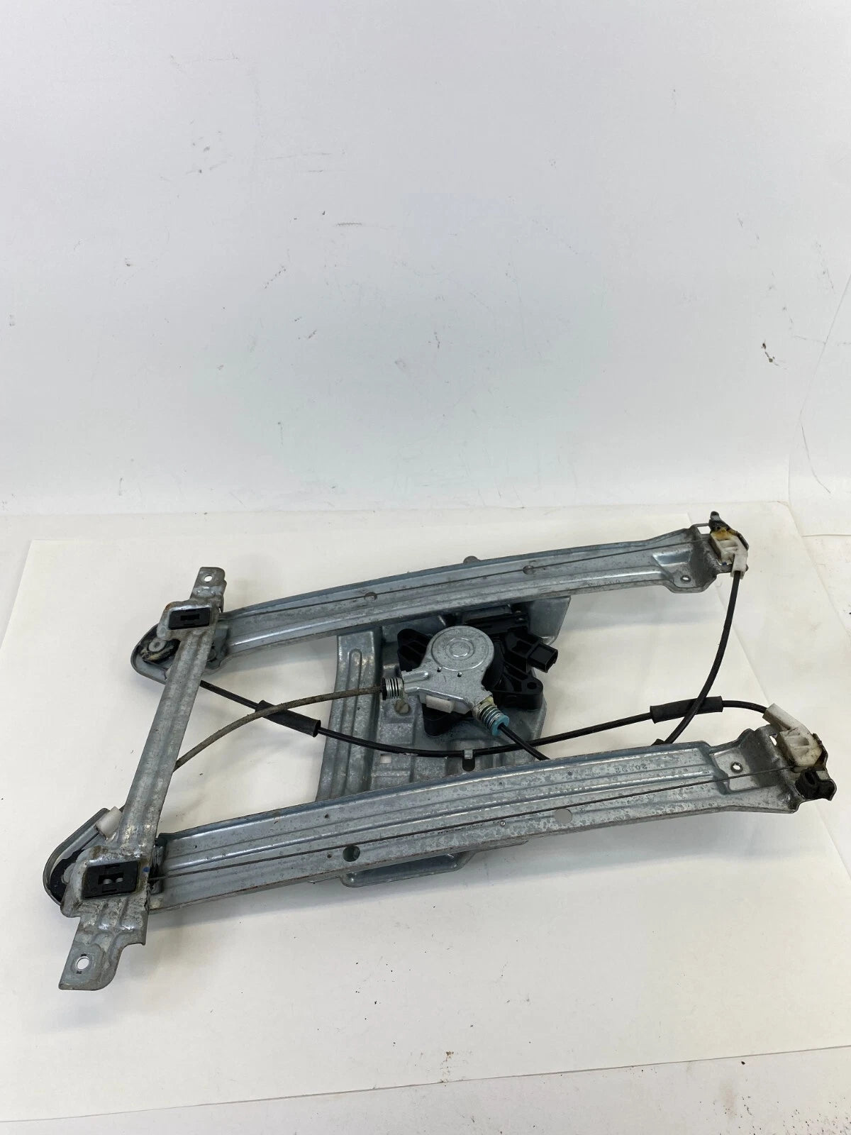 04-12 MITSUBISHI GALANT FR RIGHT POWER DOOR WINDOW MOTOR W/ REGULATOR ASSY OEM