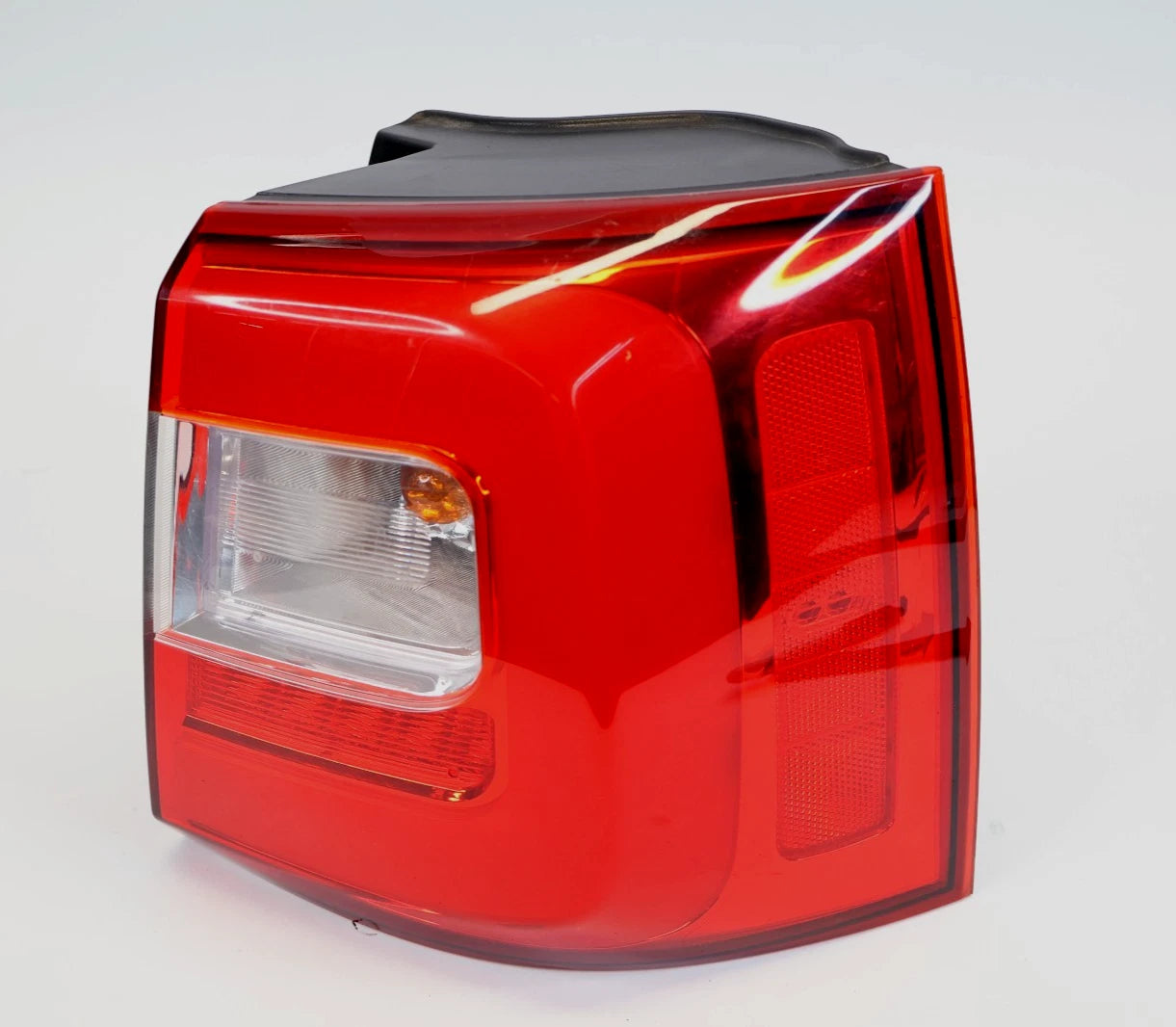 2014 2015 KIA SORENTO REAR RIGHT HALOGER & LED OUTER TAIL LIGHT TAILLIGHT ASSY