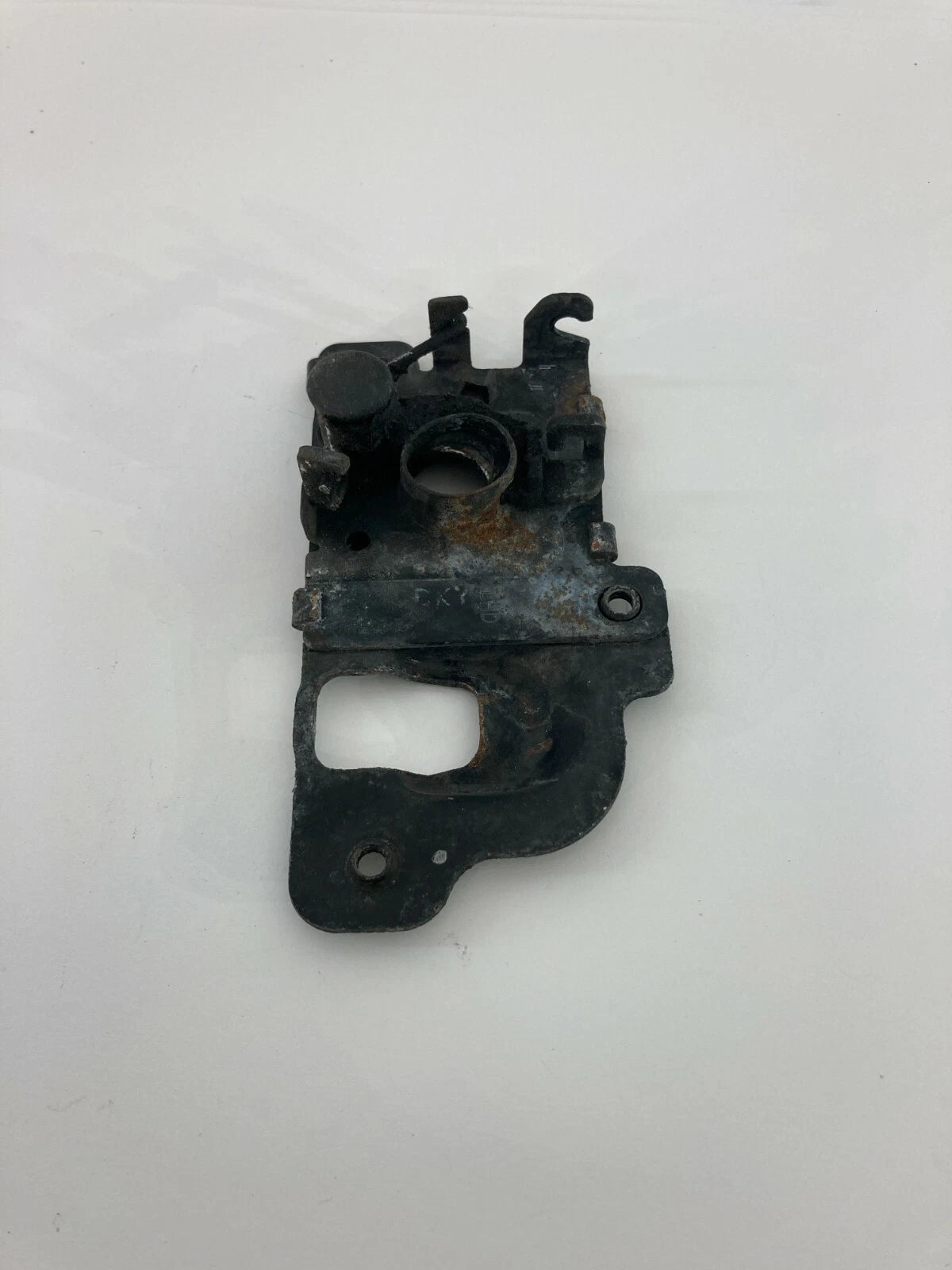 2006 - 2011 HYUNDAI ACCENT HATCHBACK FRONT HOOD LOCK LATCH RELEASE ASSEMBLY OEM