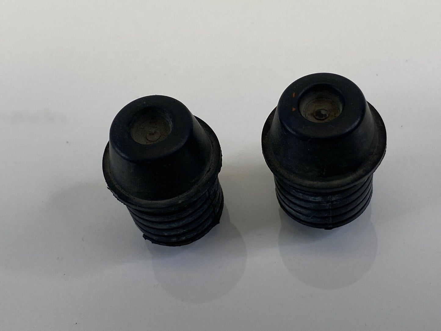 2008-2010 Saturn Vue Front Hood Rubber Stopper Adjuster Cushion Pair Set OEM