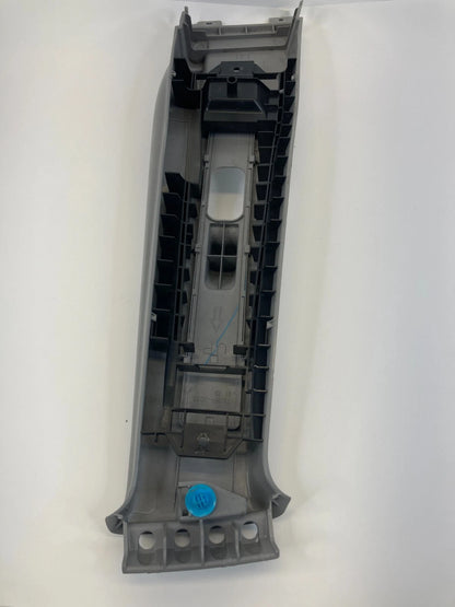 04-07 TOYOTA HIGHLANDER LEFT CENTER UPPER B PILLAR COVER TRIM 62420-48060 OEM