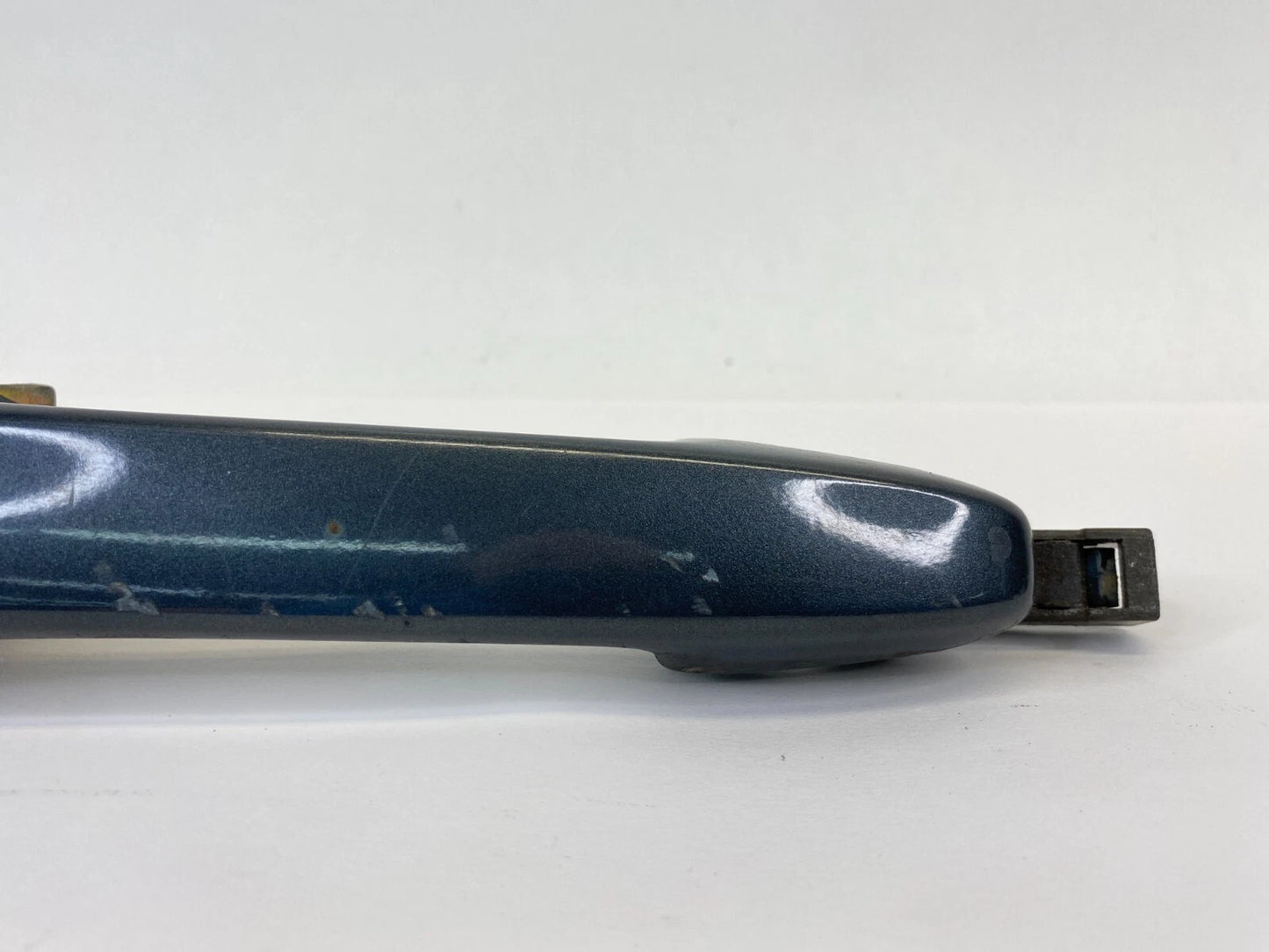 2003-2005 MAZDA6 MAZDA 6 REAR RIGHT SIDE EXTERIOR DOOR HANDLE ASSEMBLY RR RH OEM