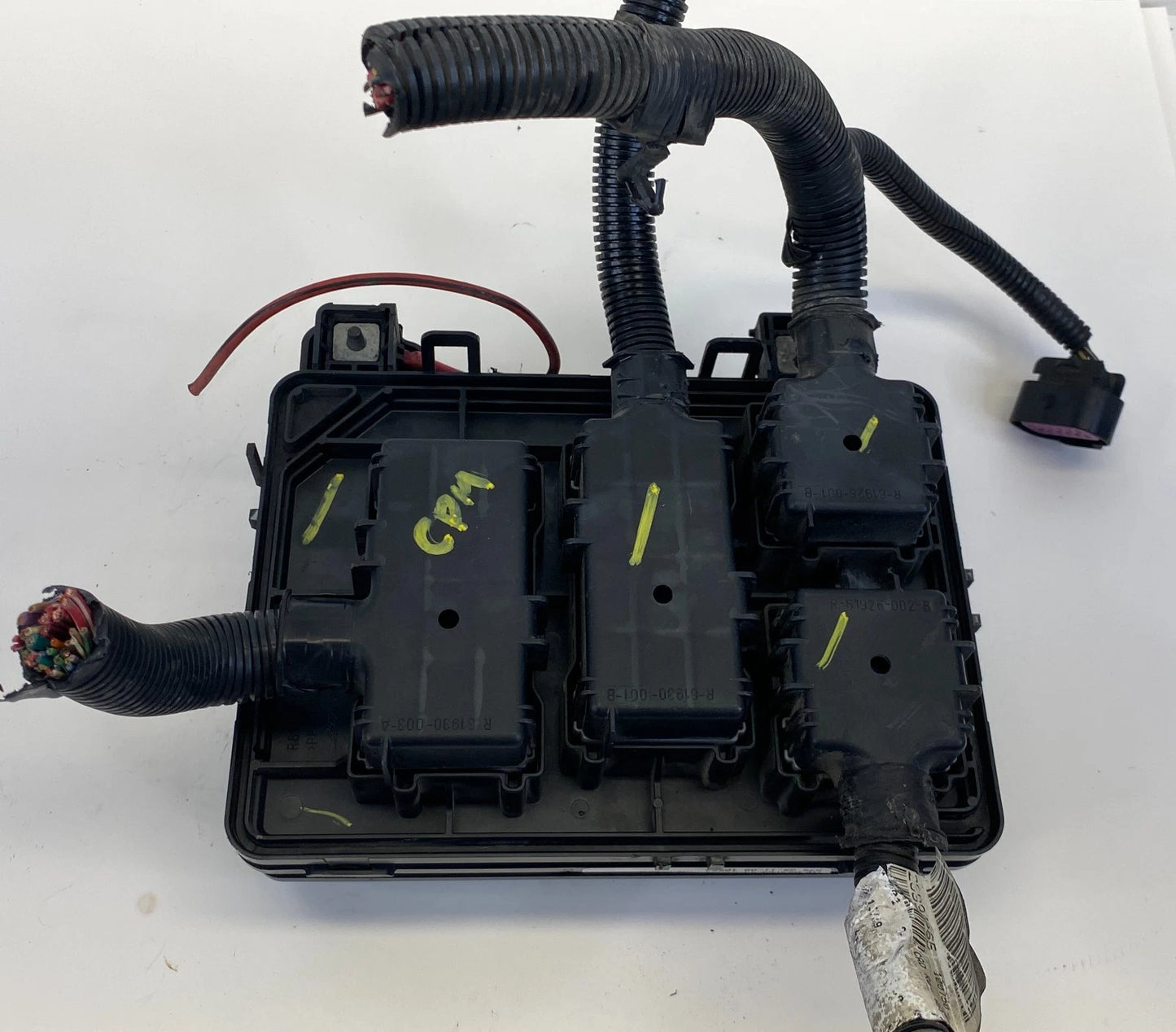 2009-2011 CHEVROLET HHR ENGINE FUSE BOX BLOCK JUNCTION ASSEMBLY 20782975 OEM