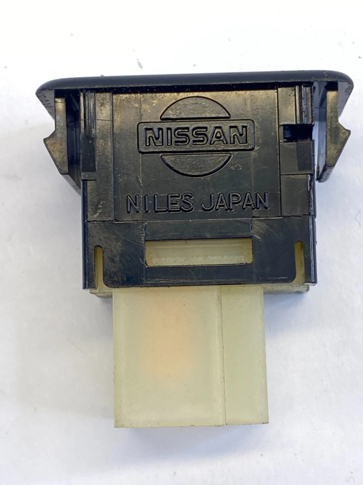 2007-2012 NISSAN ALTIMA SEDAN REAR TRUNK LID OPEN RELEASE CONTROL SWITCH OEM