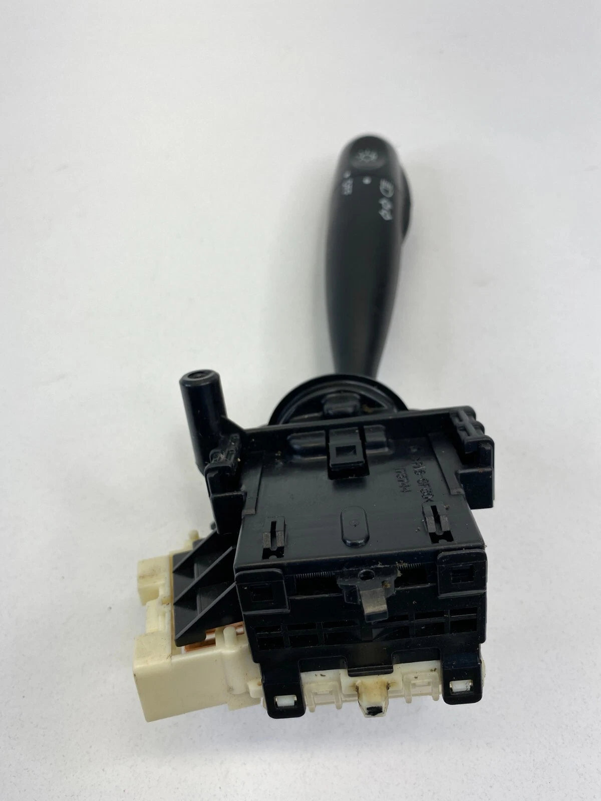 2003-2008 TOYOTA COROLLA MATRIX HEADLIGHT TURN SIGNAL SWITCH LEVER OEM 173744