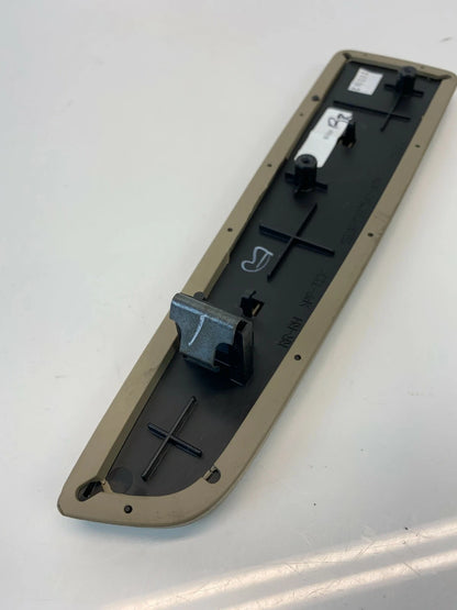 05-07 MERCURY MARINER REAR RIGHT DOOR ARMREST BEZEL TRIM PANEL 5E6X-7827540-ACW