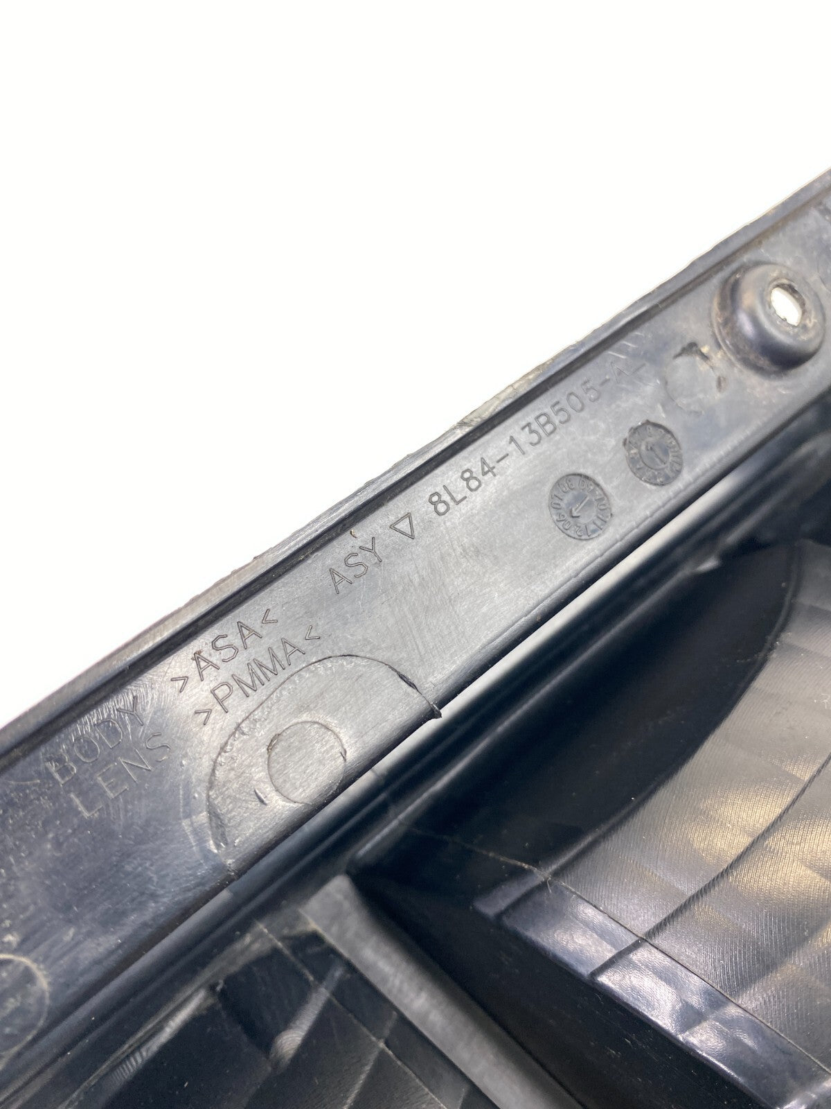 2008-2012 Ford Escape Left Side Tail Light Taillight Taillamp 8L84-13B505-A OEM