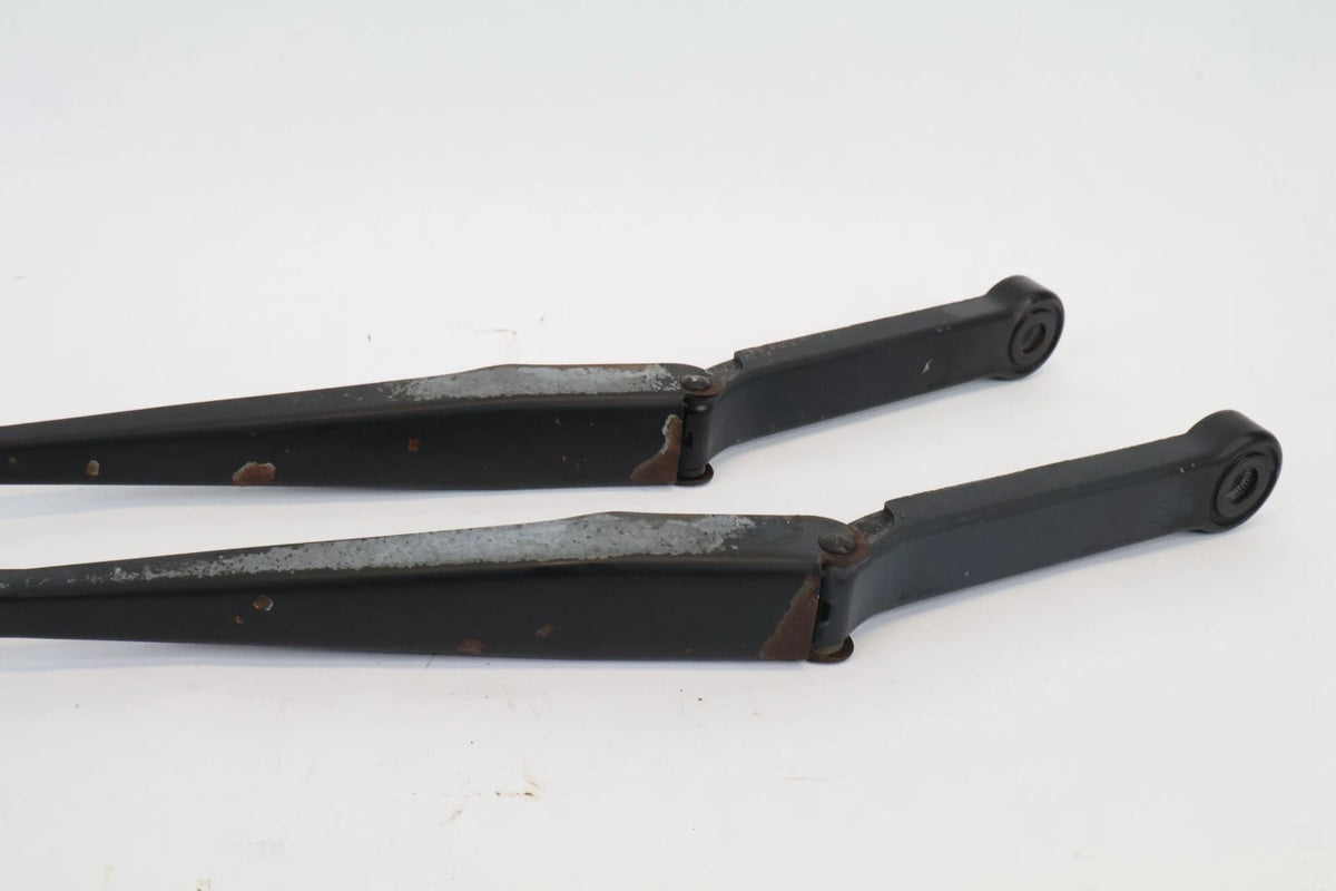 2002-2009 CHEVY TRAILBLAZER ENVOY FRONT WINDSHIELD WIPER ARMS PAIR LH & RH OEM
