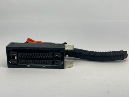 08 09 Mitsubishi Outlander ABS Anti Lock Brake Pump Pigtail Plug Connector Relay