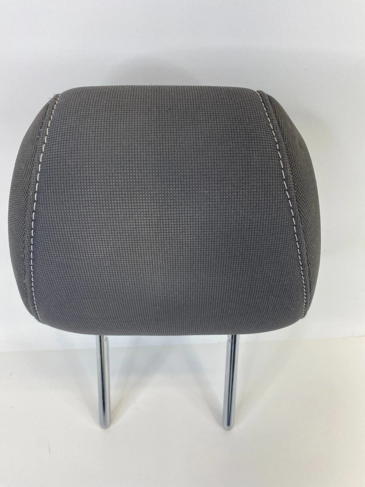 2012-2014 FORD FOCUS FRONT LEFT DRIVER SIDE SEAT HEADREST HEAD REST ASSEMBLY